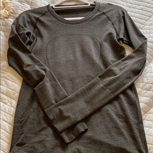 LULULEMON swiftly tech long sleeve
